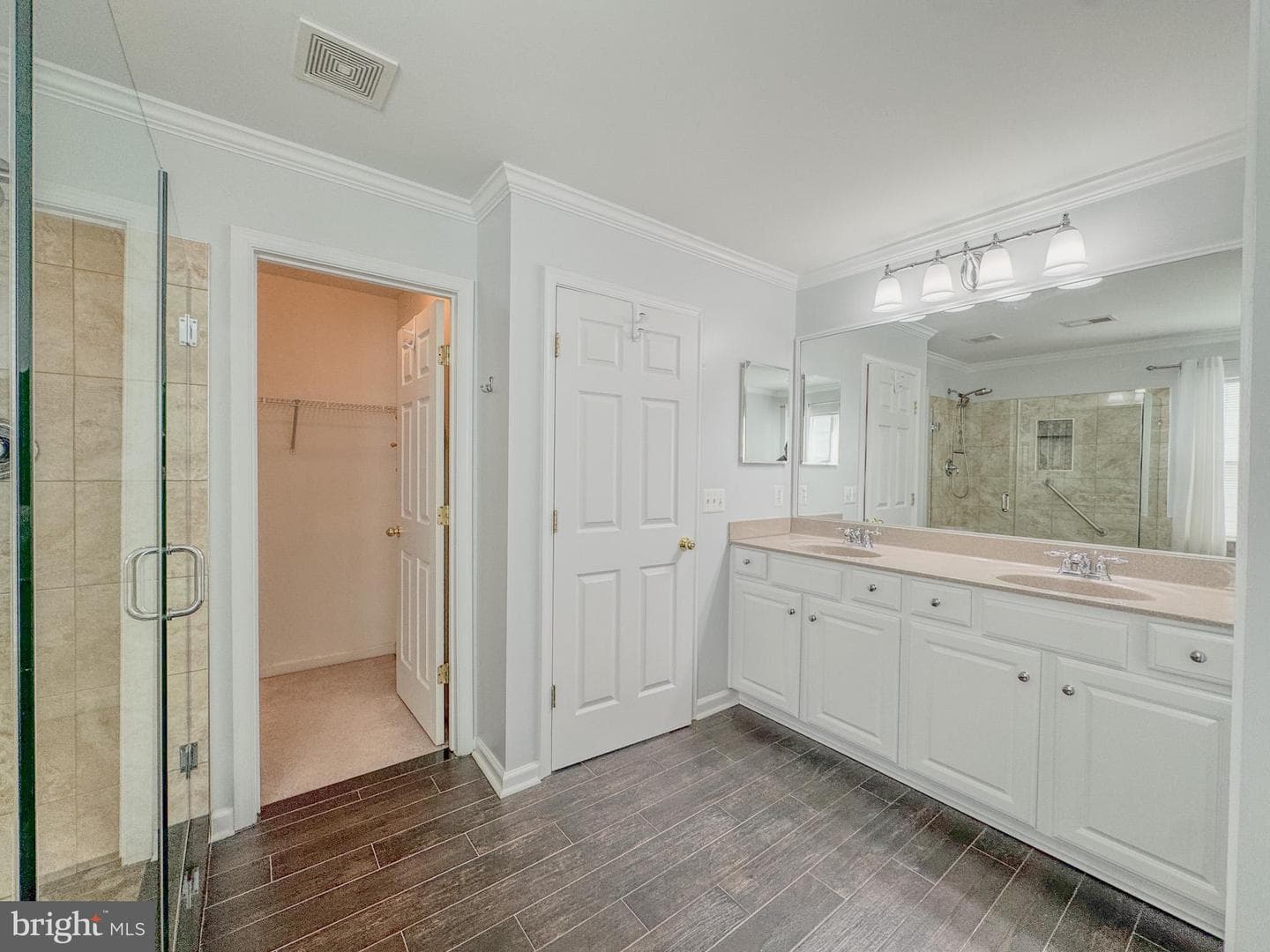1404 Graham Drive photo 25