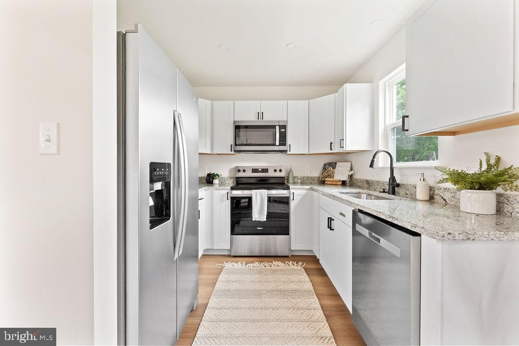 147 Longstreet Avenue photo 12