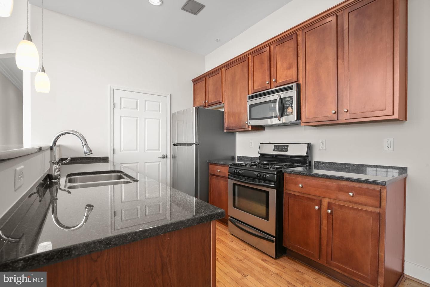 900 Barton Street #307 photo 8