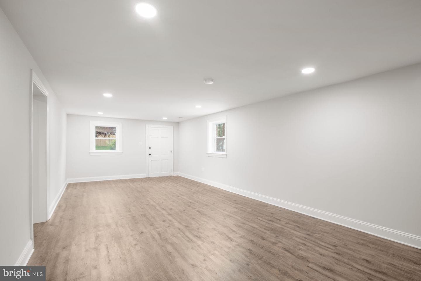 1329 Brent Street photo 44