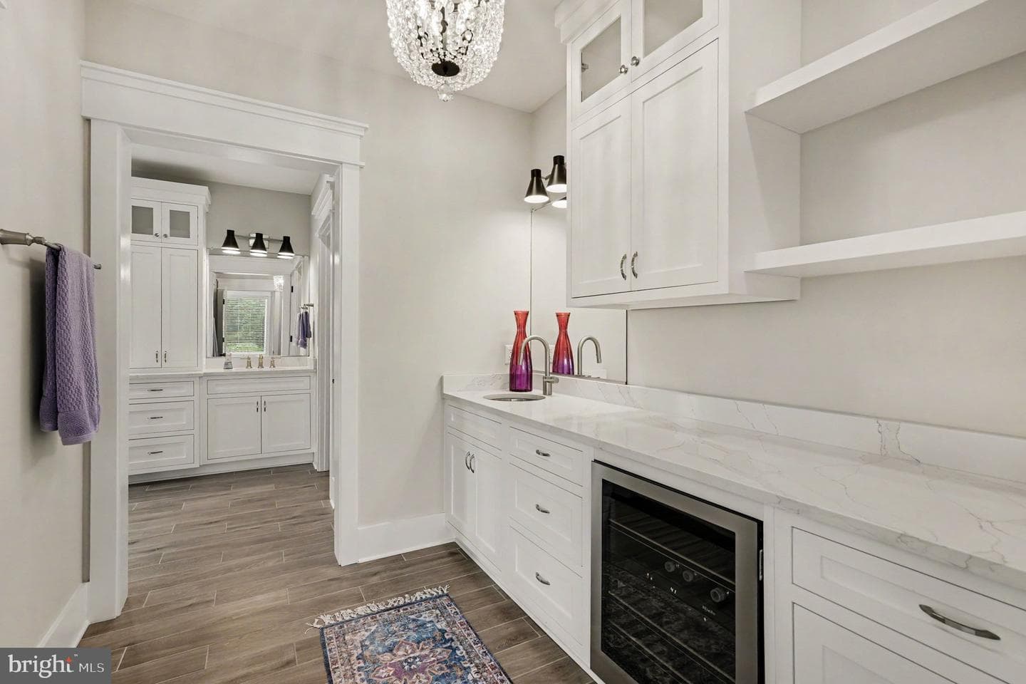 1119 Sophia St photo 23