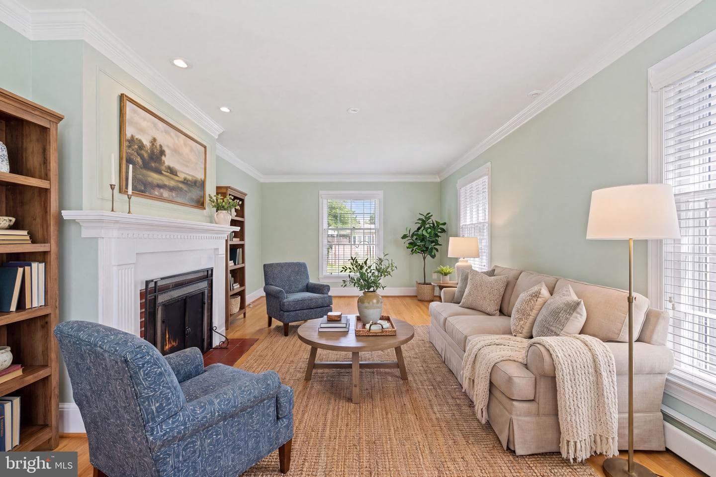 1321 Royston Street photo 4