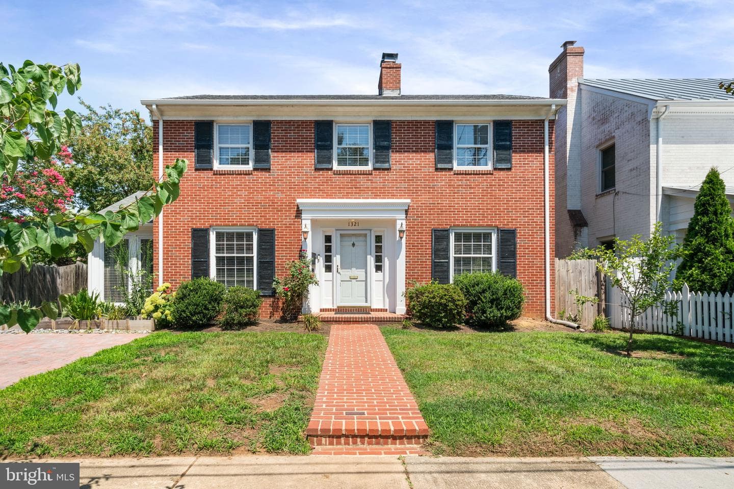 1321 Royston Street photo 61