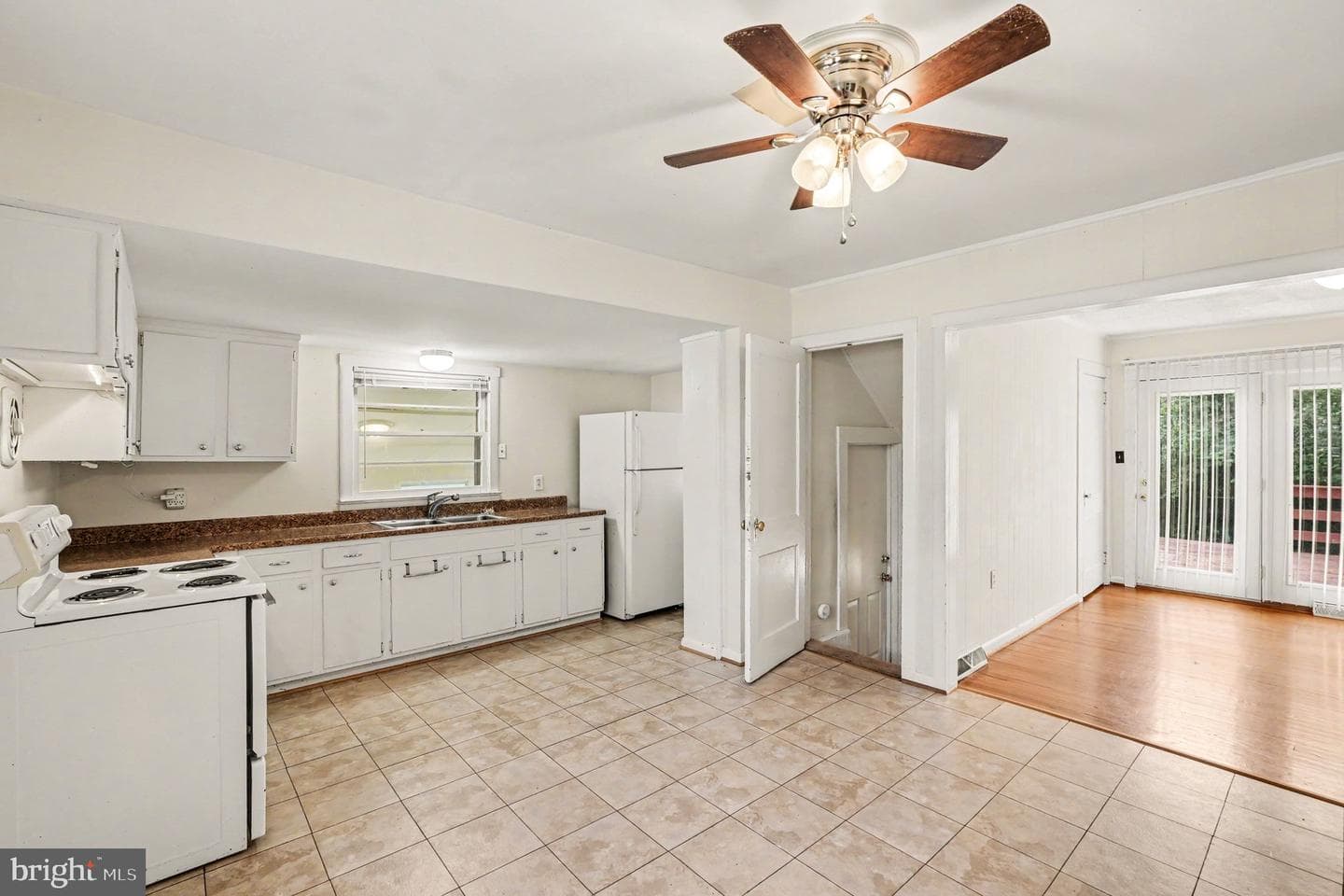 117 Hillcrest Drive photo 7