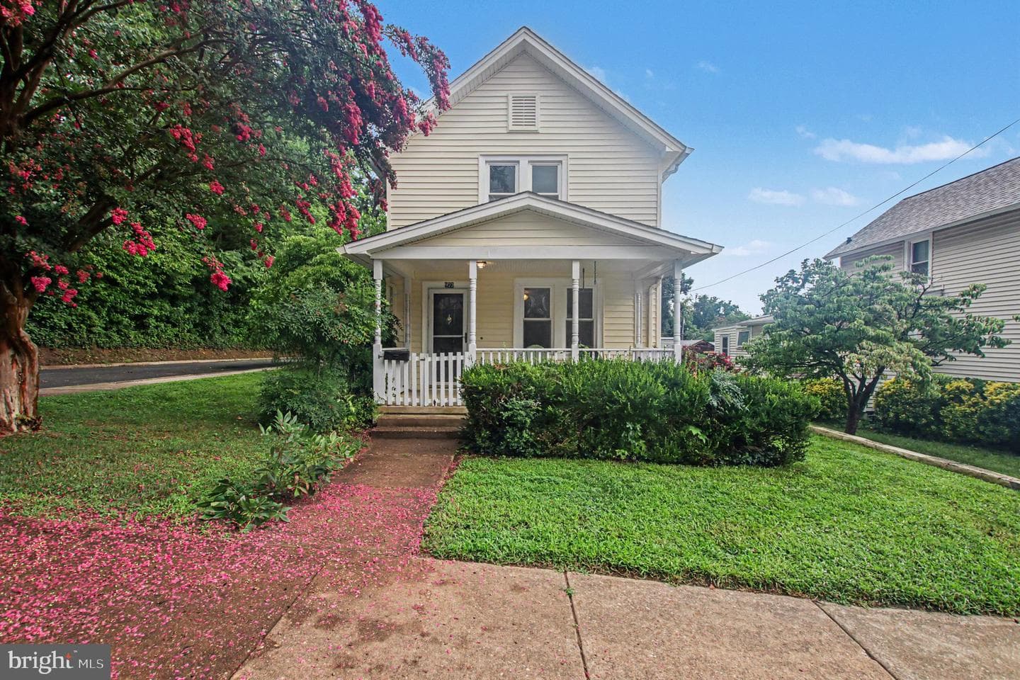 923 Monument Avenue, Fredericksburg
