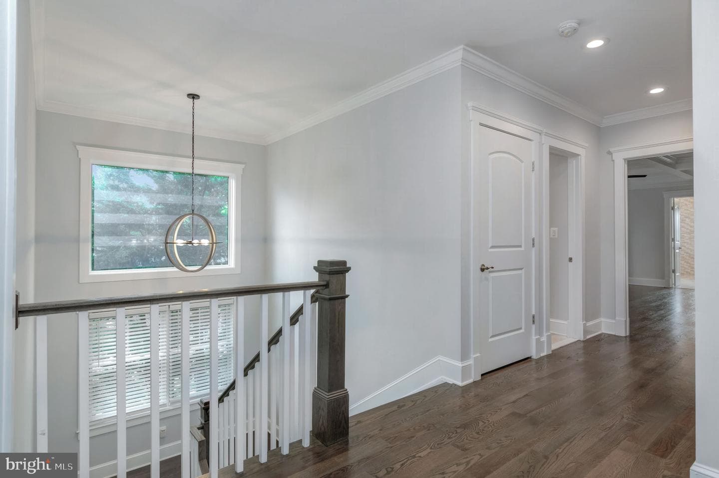 10708 Warwick Avenue photo 21