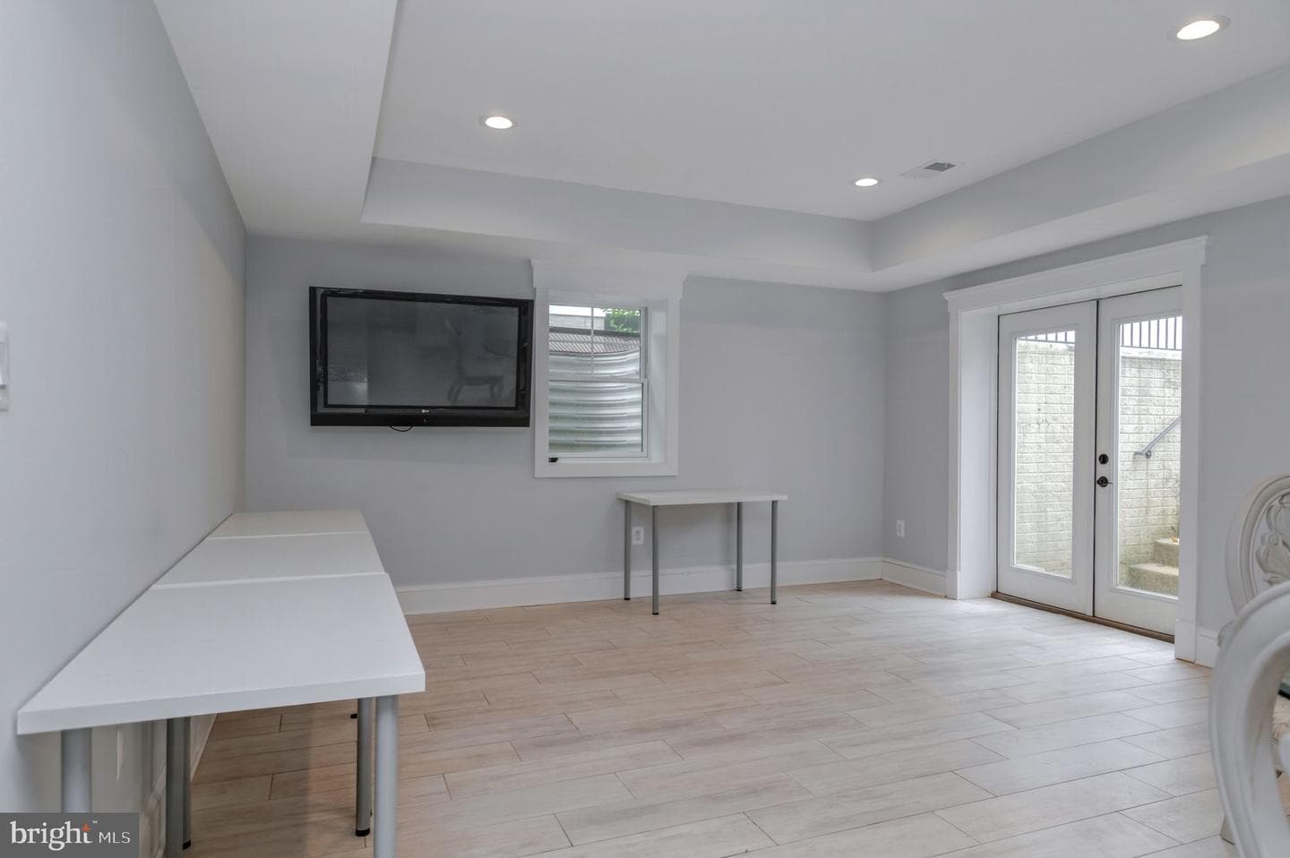 10708 Warwick Avenue photo 54