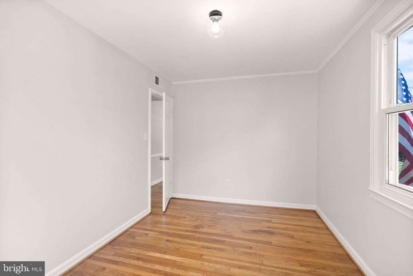 4026 Chestnut Street photo 17