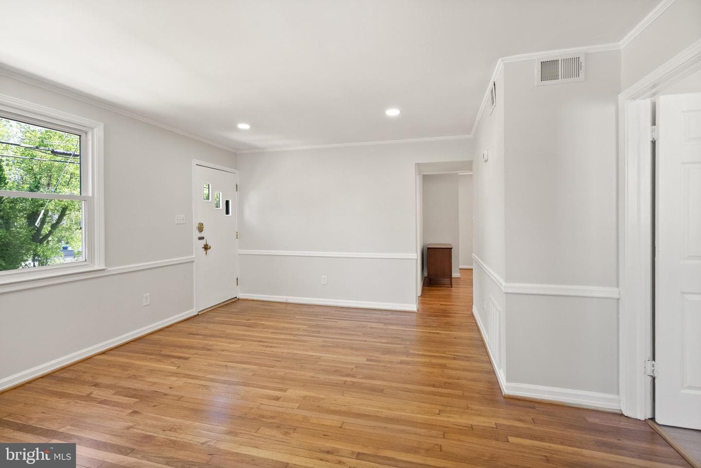 4026 Chestnut Street photo 8