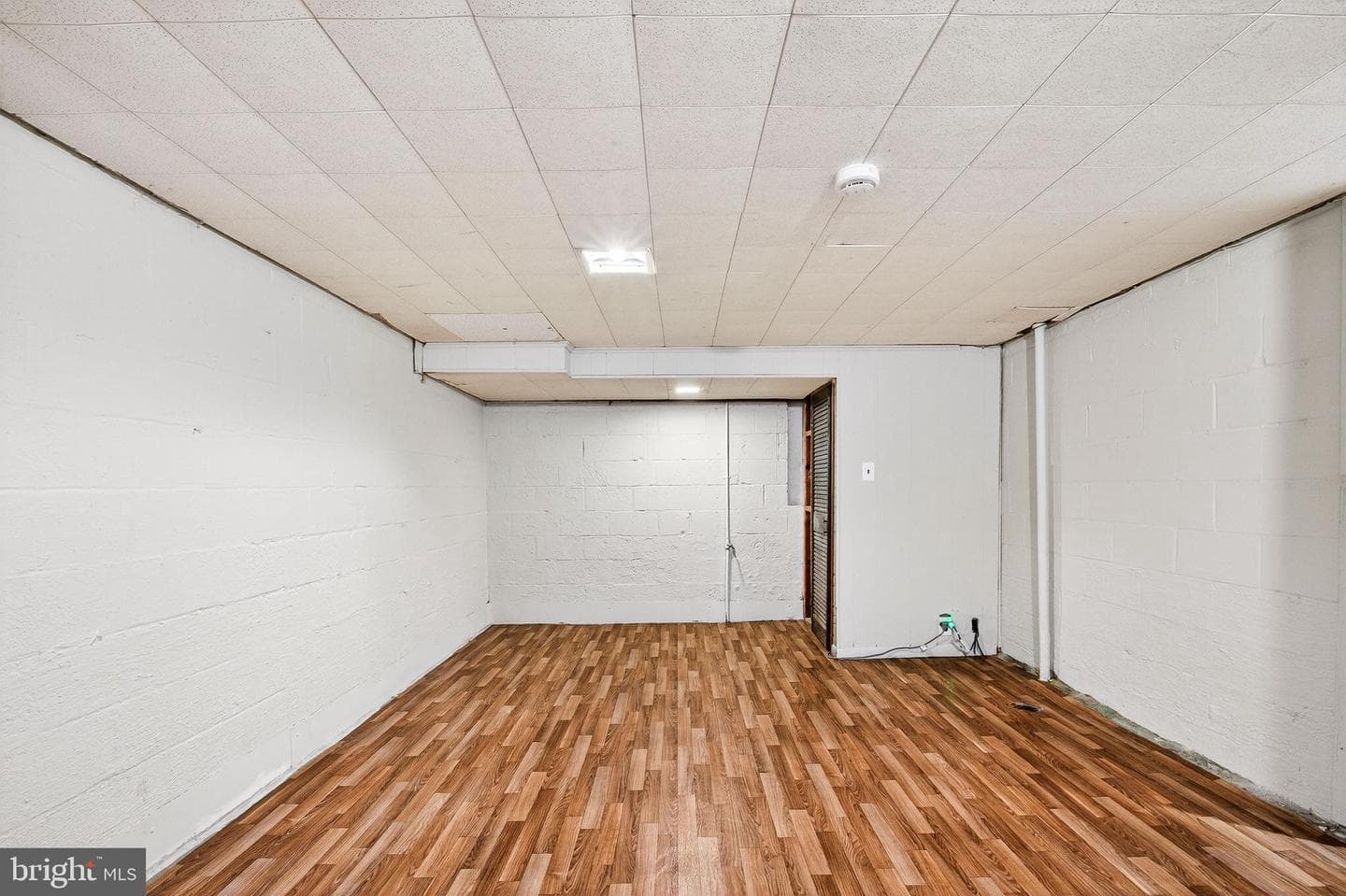 10301 Monroe Court photo 32