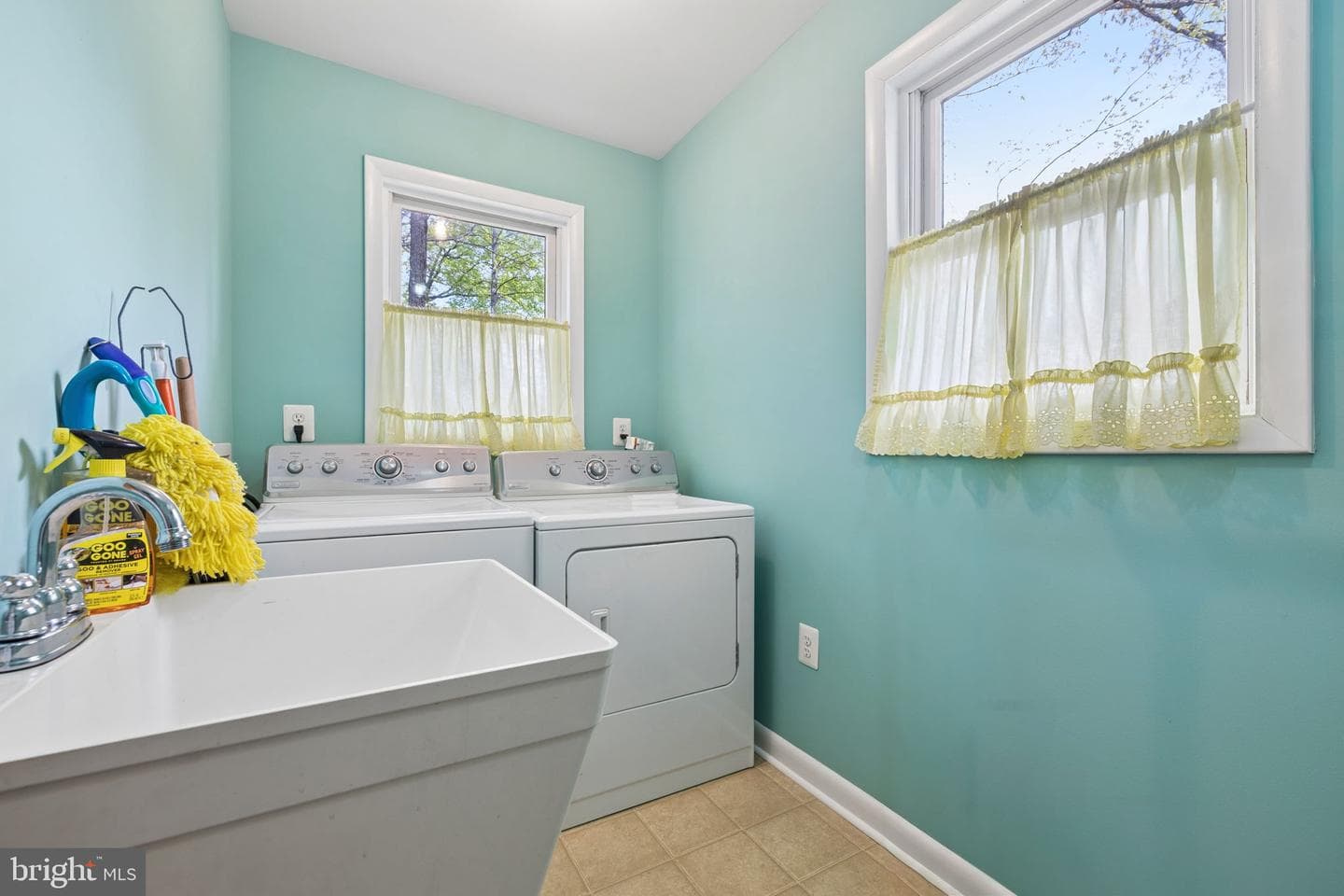9906 Colony Road photo 17
