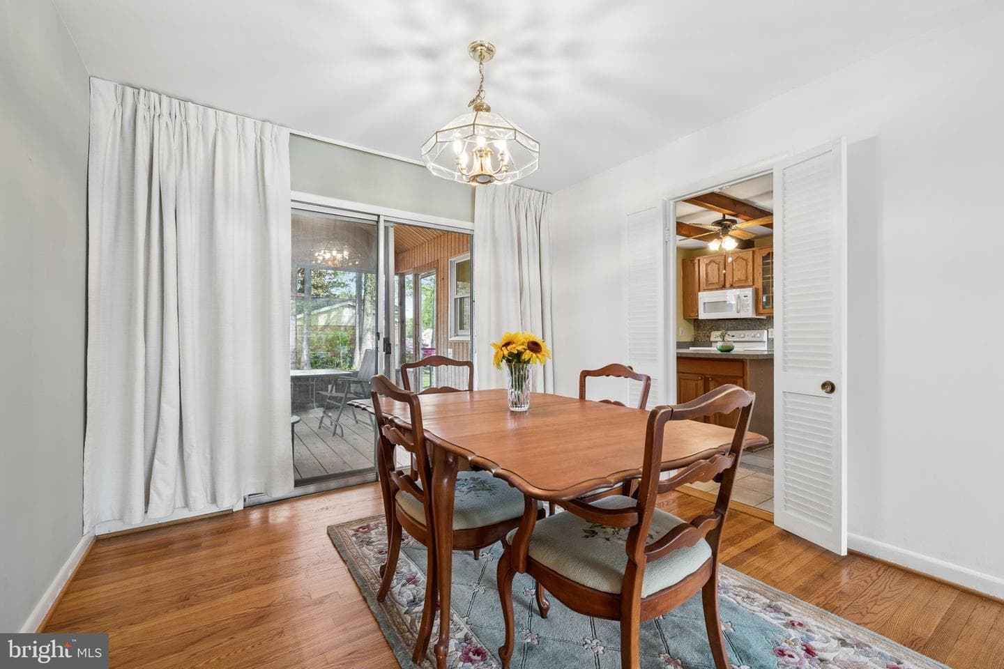9906 Colony Road photo 7
