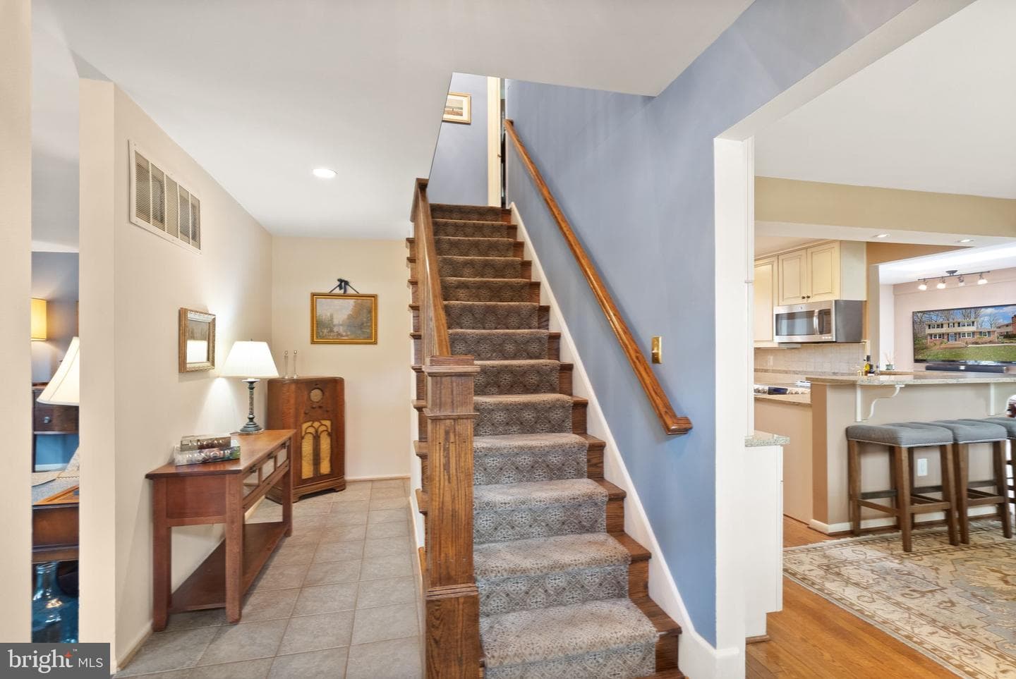 3213 Fair Woods Parkway photo 5