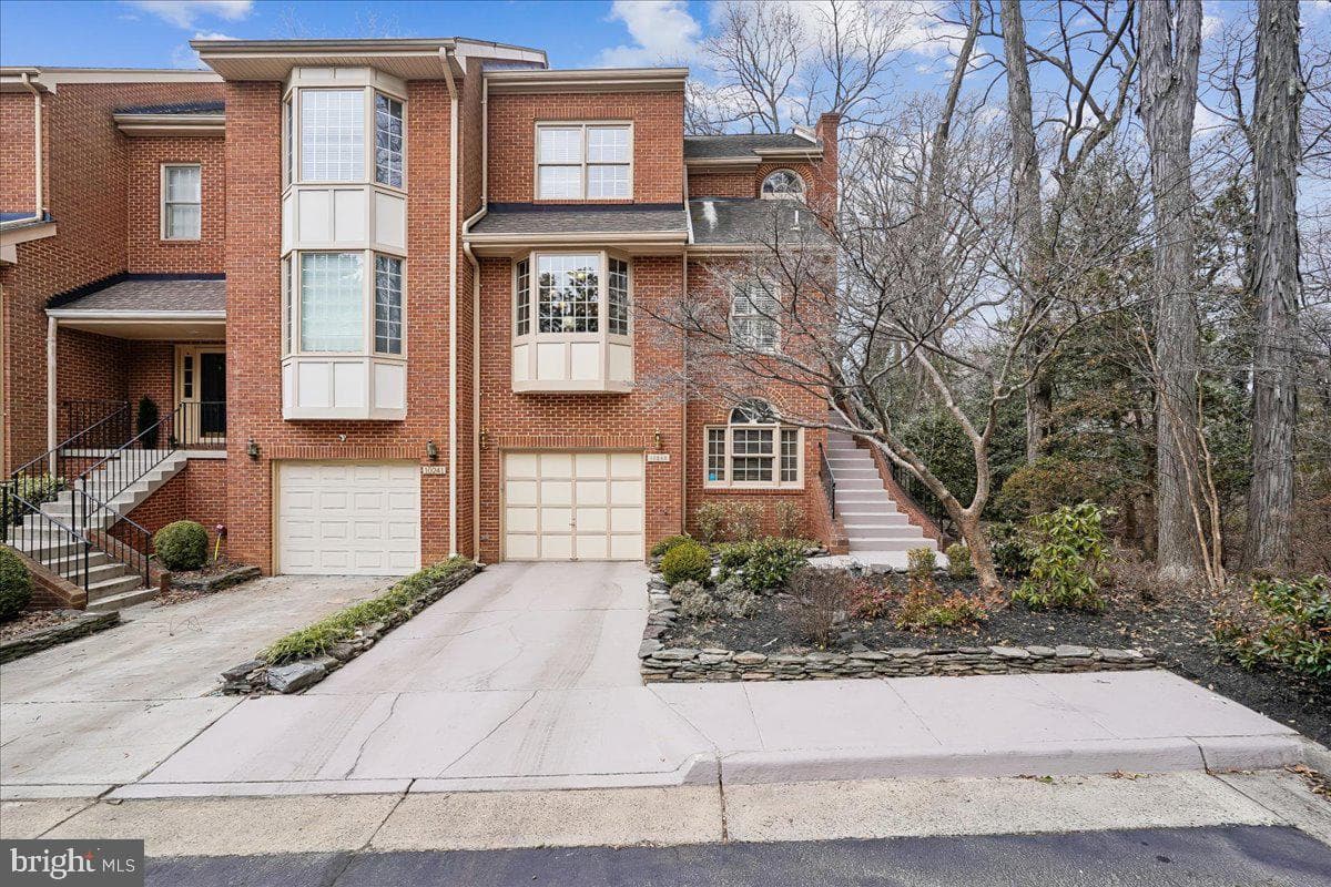 10243 Aspen Willow Drive photo 1