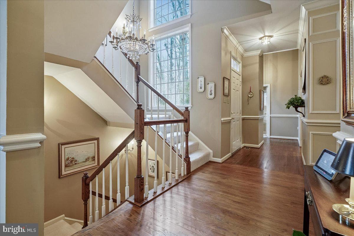 10243 Aspen Willow Drive photo 2