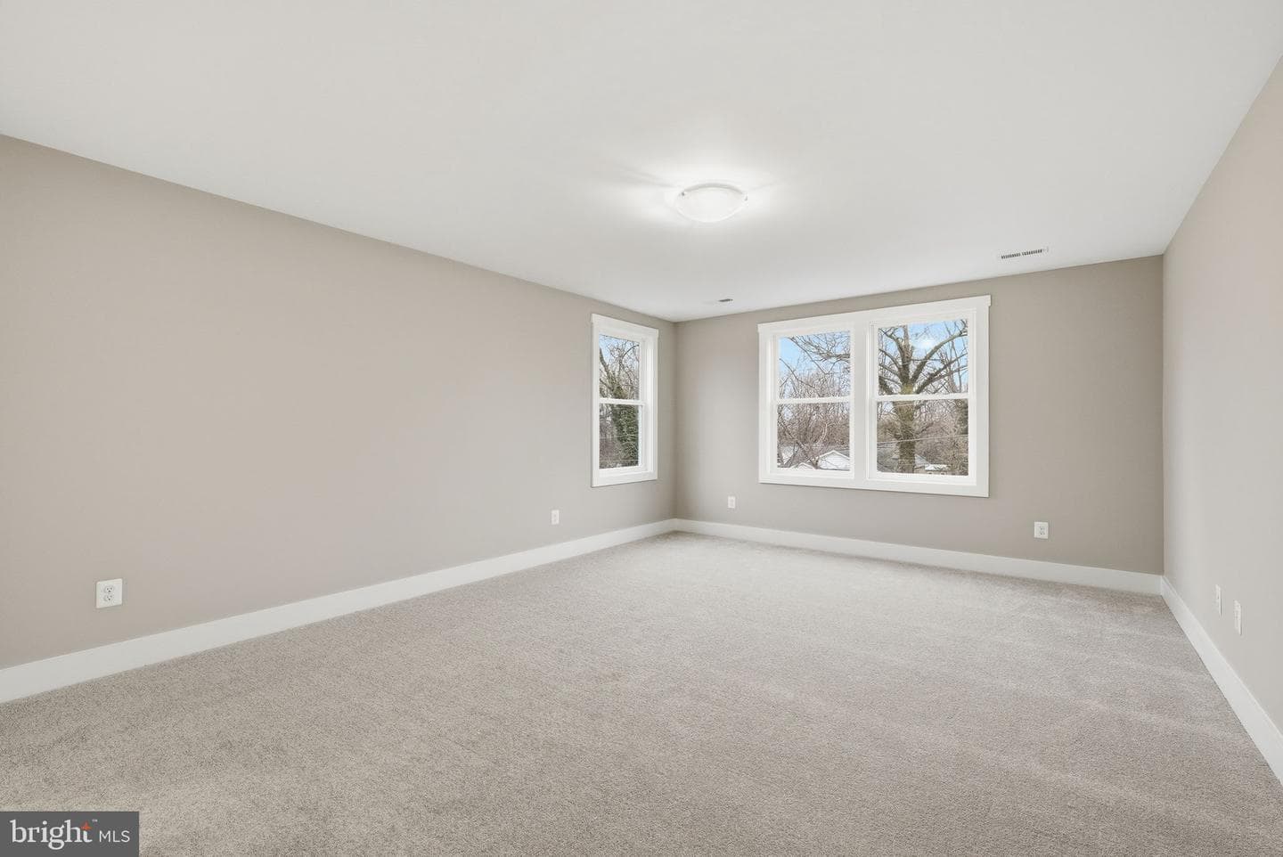3410 Burrows Avenue photo 27