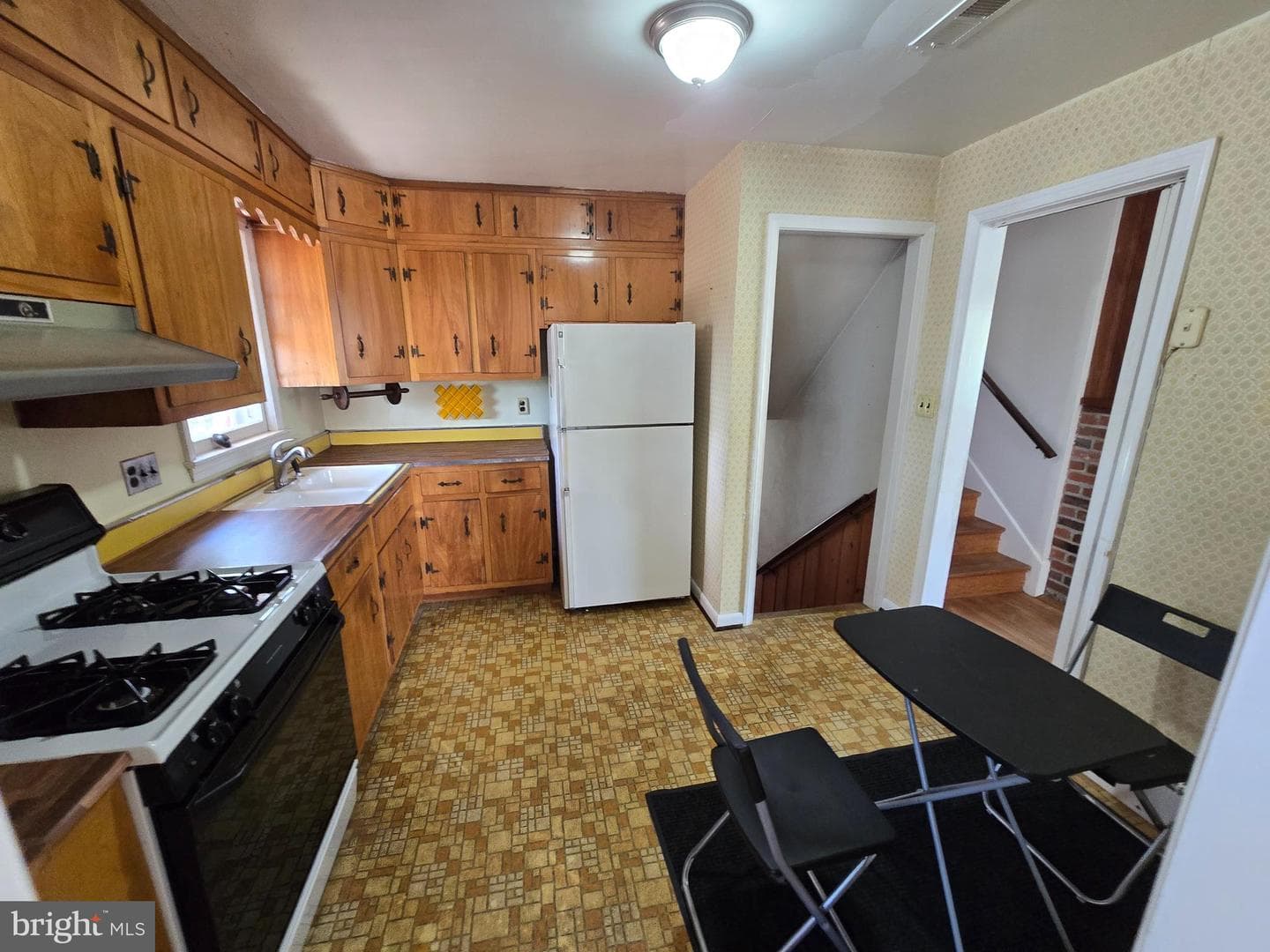 10311 Cleveland Street photo 17