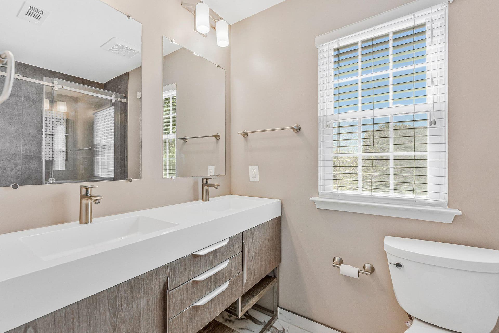 3683 Blenheim Boulevard photo 28