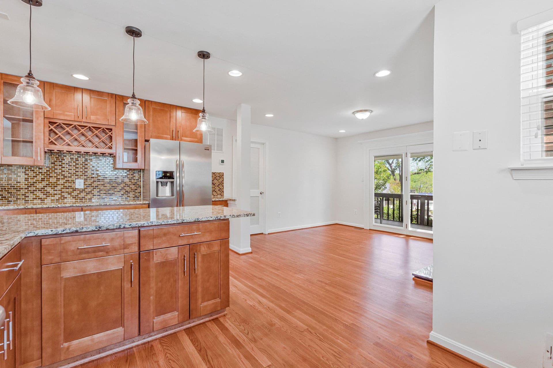 3683 Blenheim Boulevard photo 9