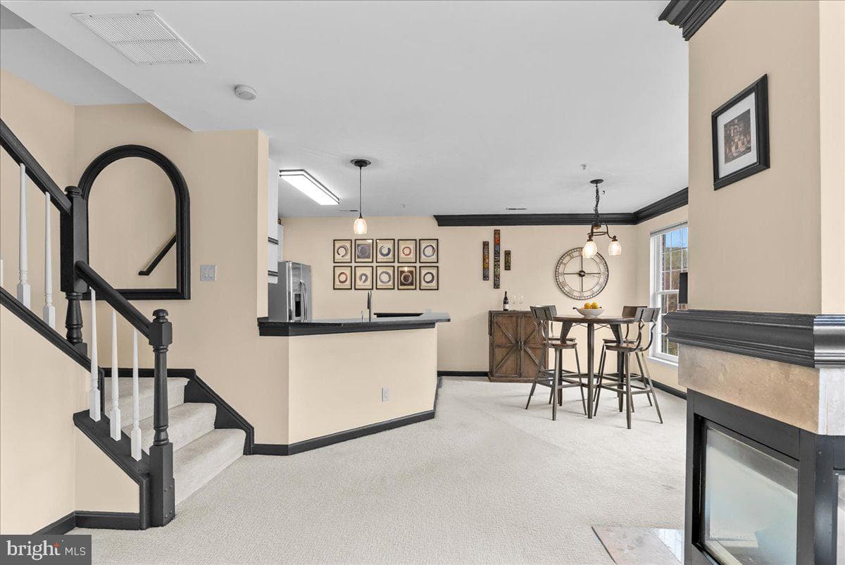 10337 Sager Avenue #304 photo 15