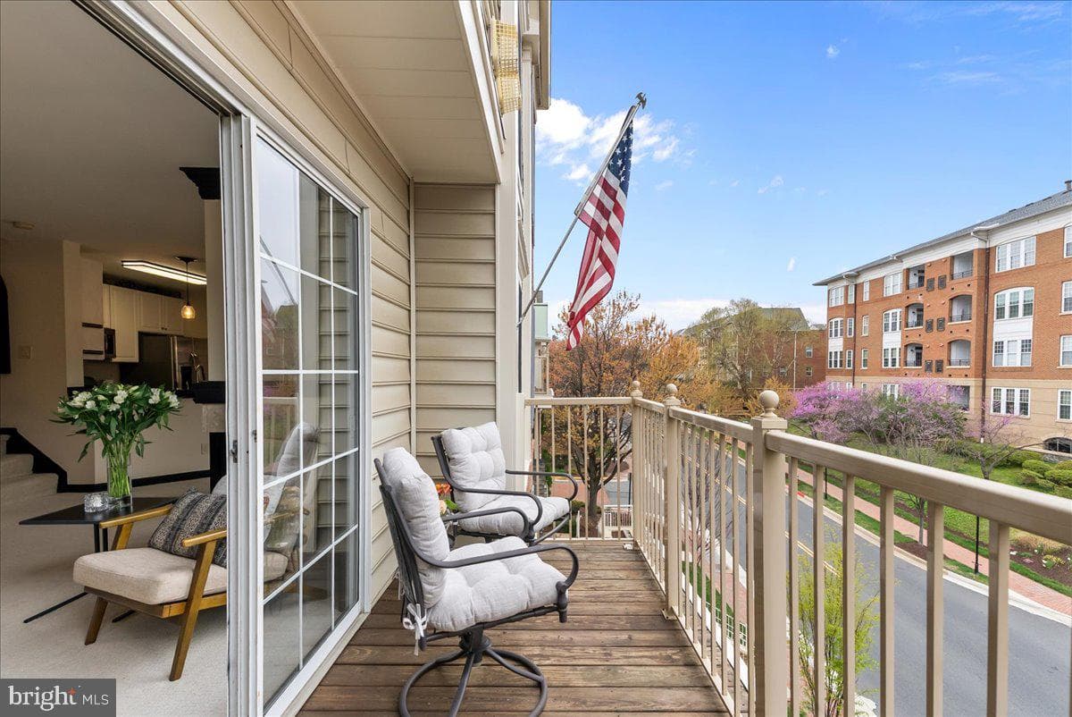 10337 Sager Avenue #304 photo 26