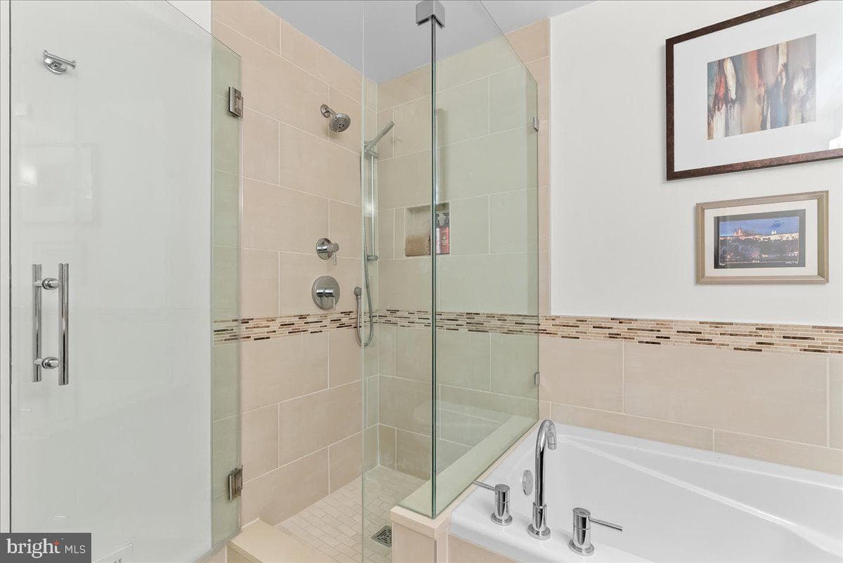10337 Sager Avenue #304 photo 38