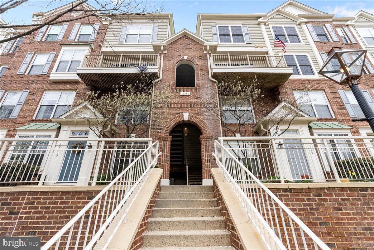 10337 Sager Avenue #304 photo 4