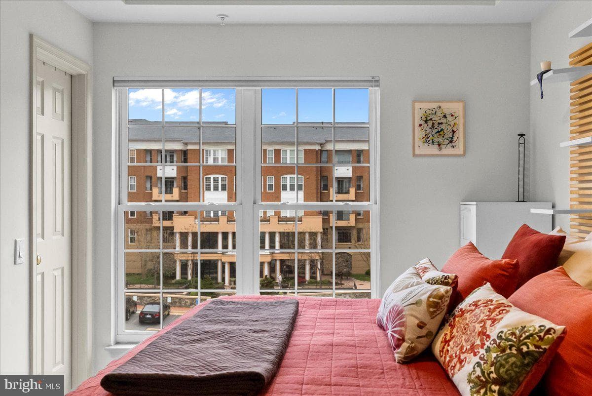 10337 Sager Avenue #304 photo 45
