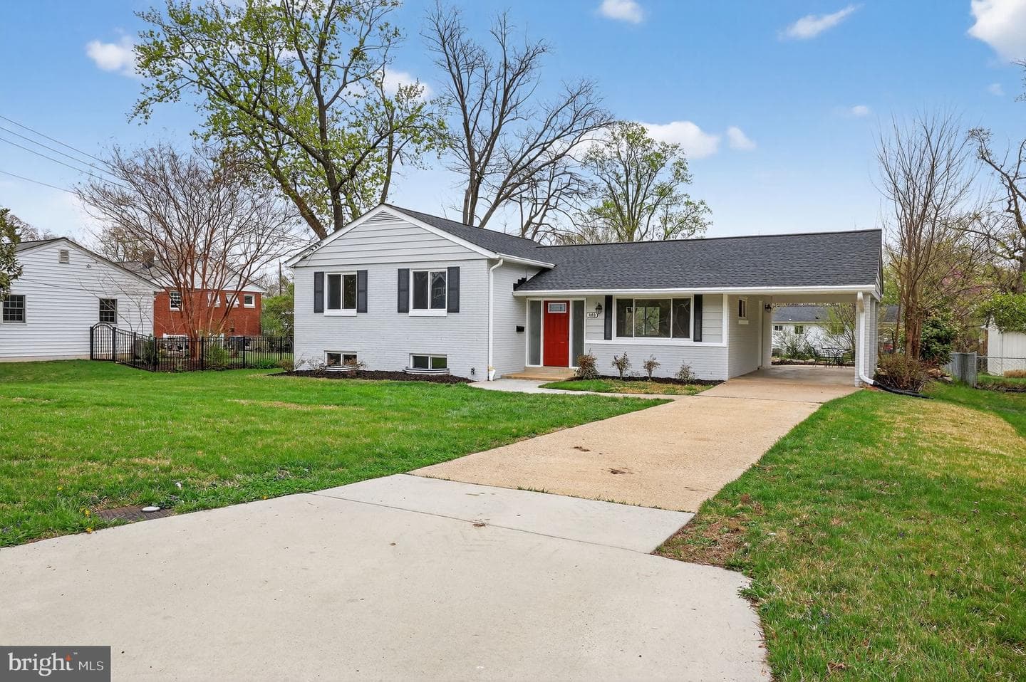 3811 Egan Drive photo 2