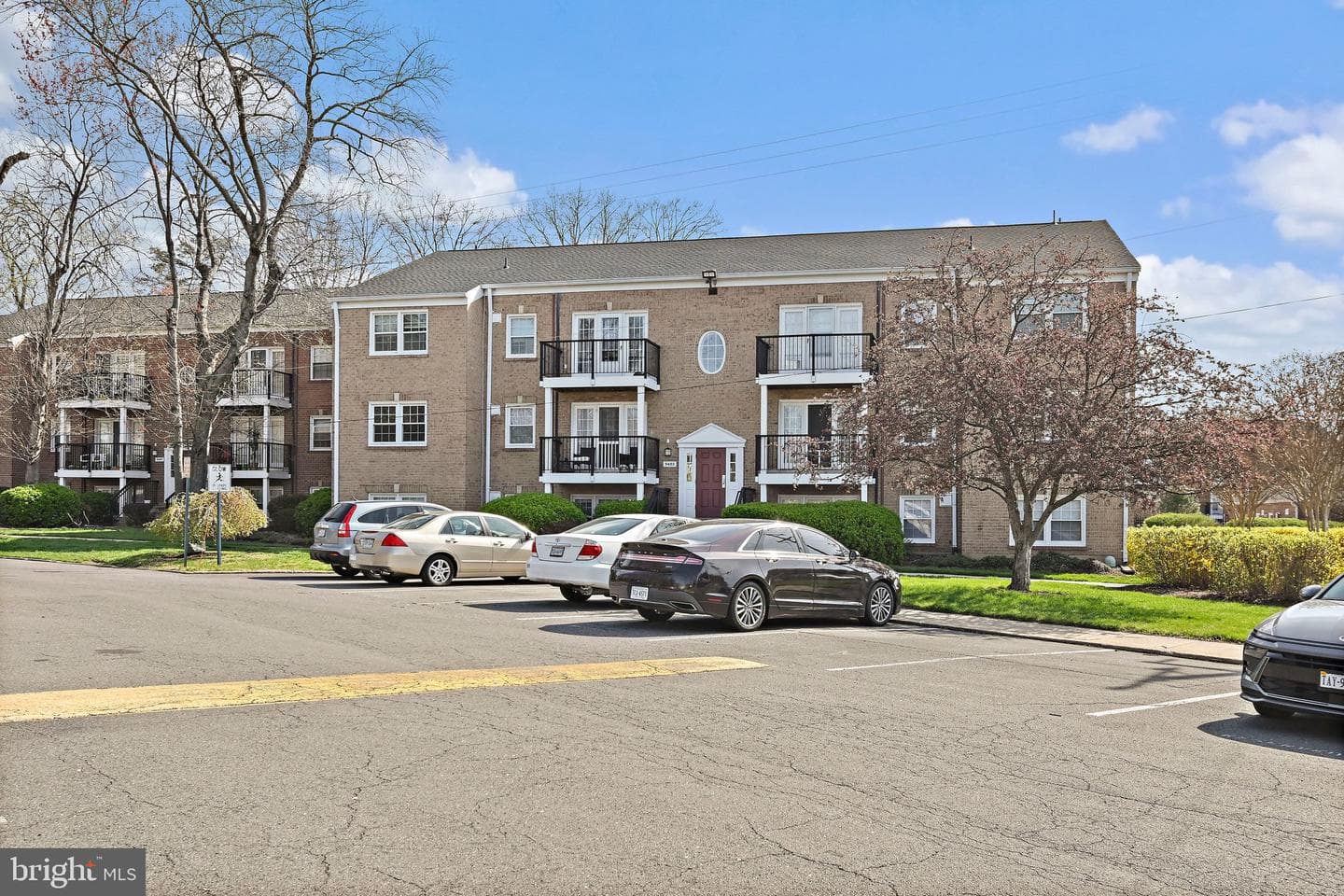 9485 Fairfax Boulevard #204 photo 2