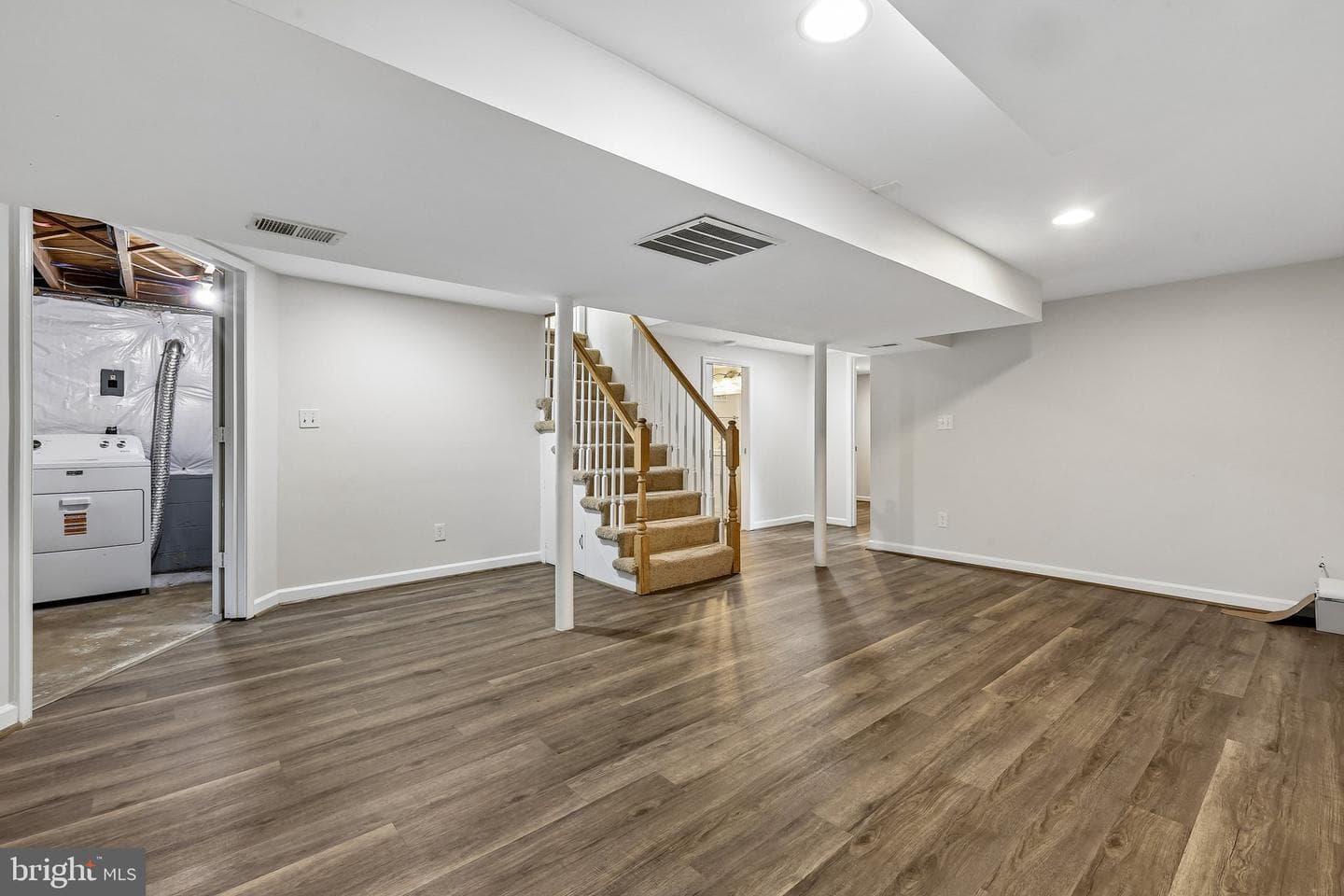 10217 Rodgers Road photo 17