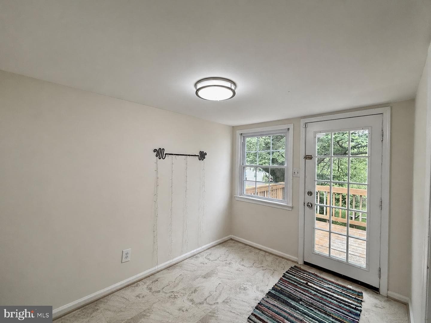 4040 Poplar Street photo 9
