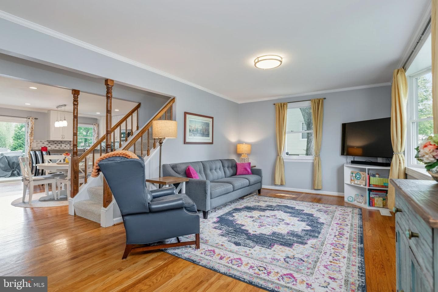 4025 Maple Street photo 4