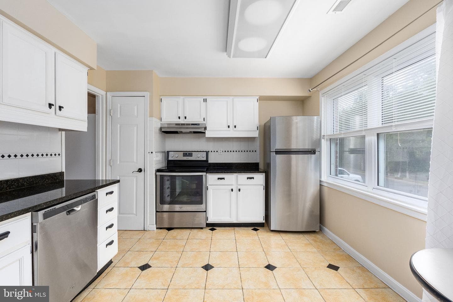 10405 Courthouse Dr photo 10