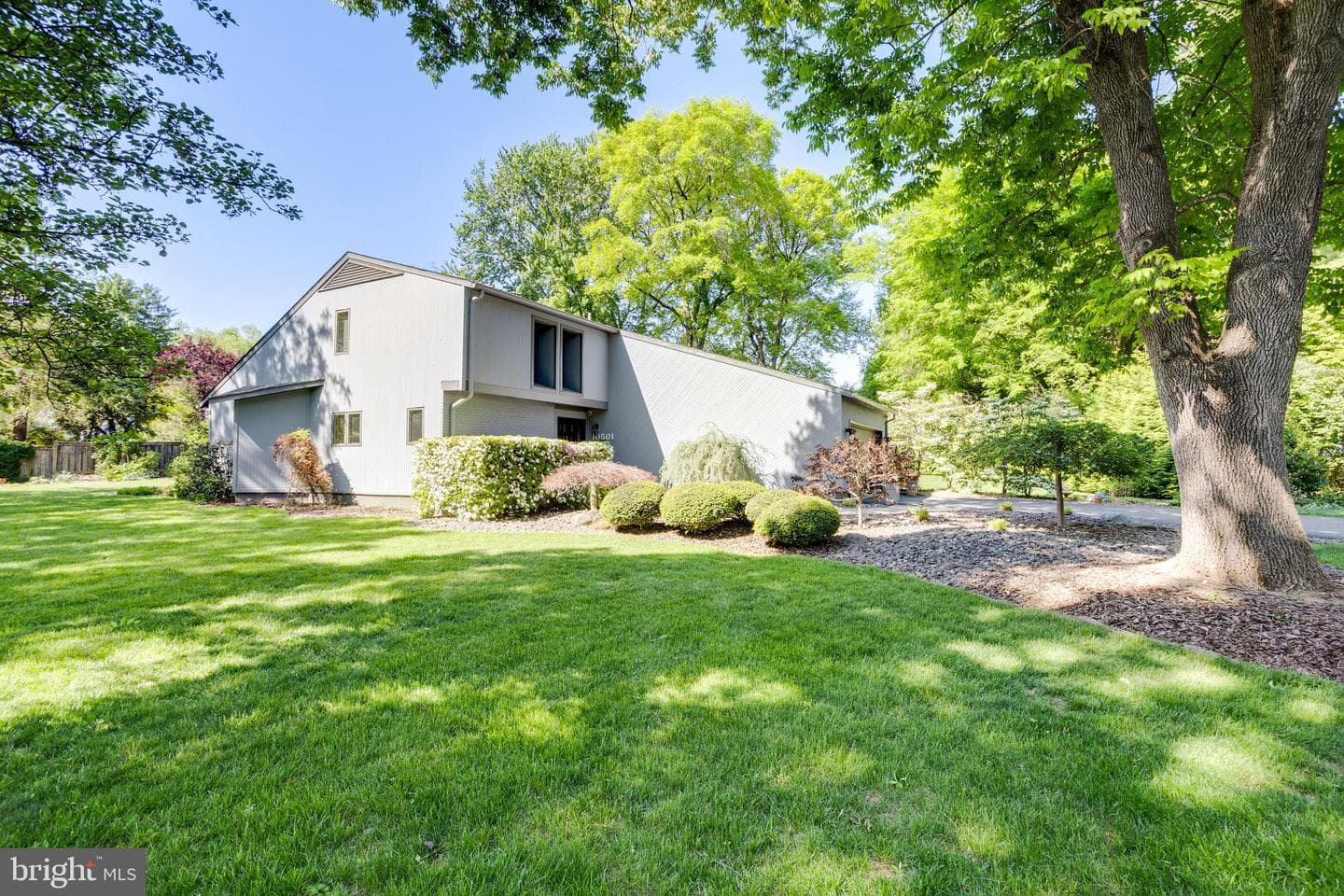 10501 Oak Place Court photo 38