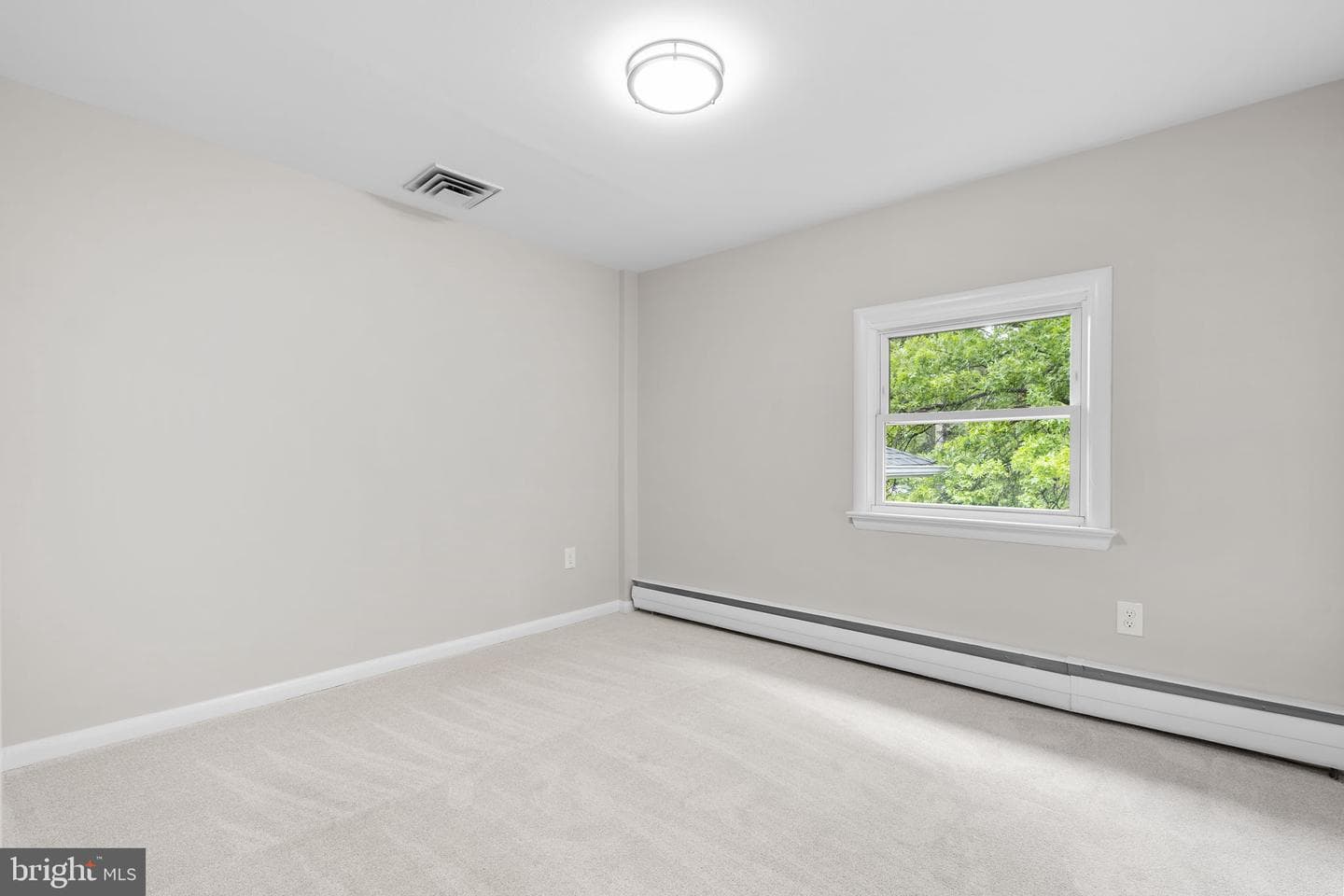 10242 Stratford Avenue photo 29