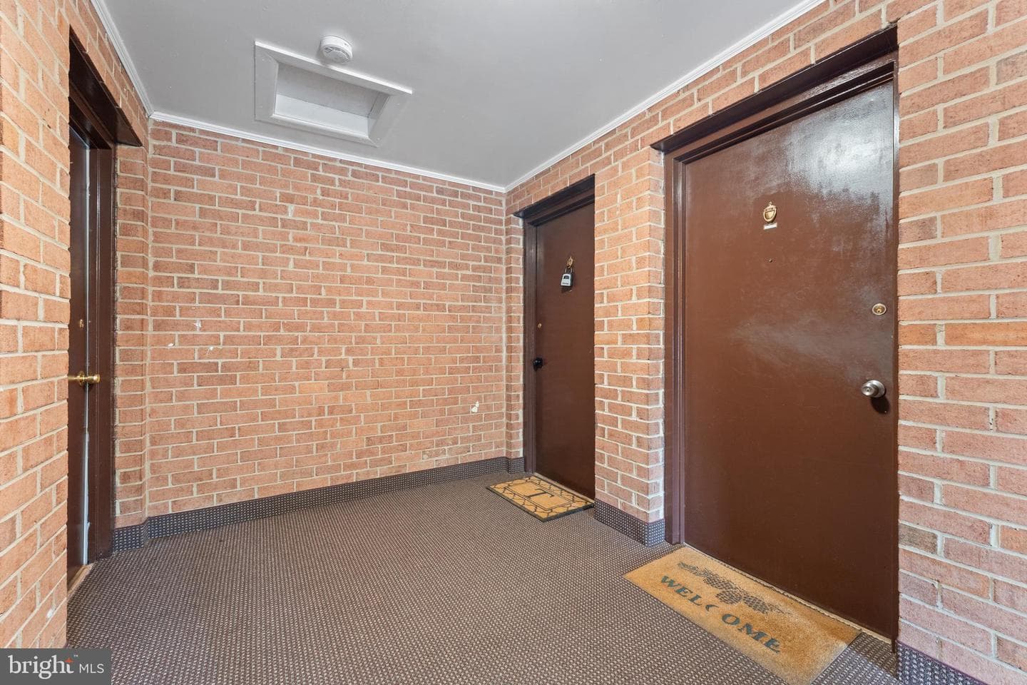 9485 Fairfax Boulevard #303 photo 11