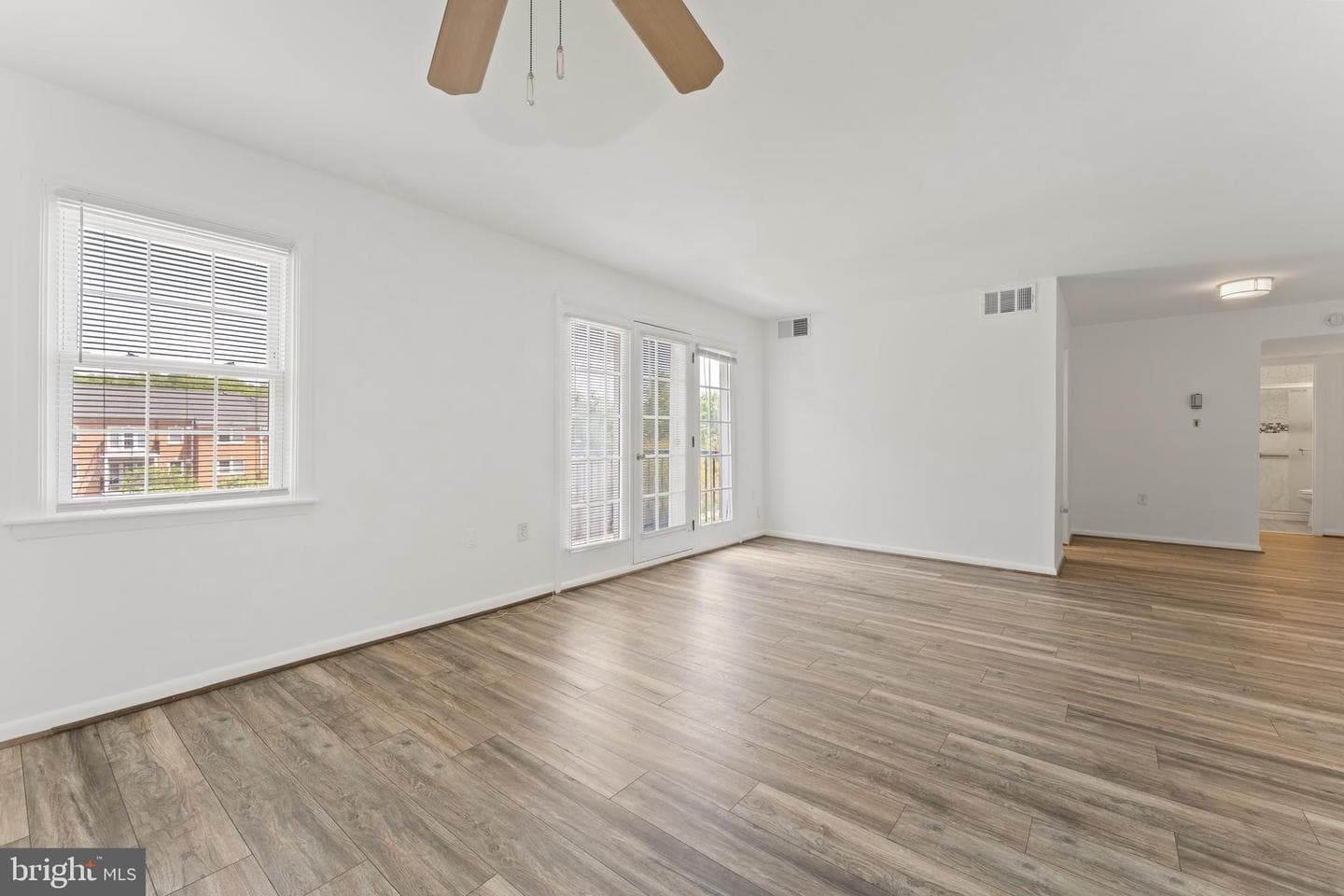 9485 Fairfax Boulevard #303 photo 14
