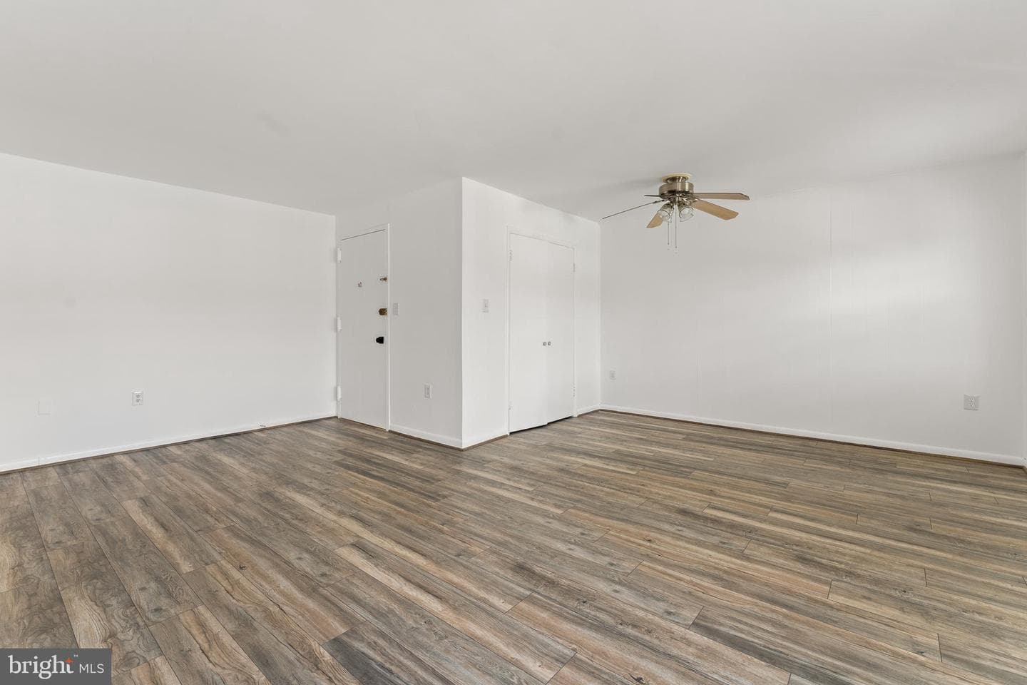 9485 Fairfax Boulevard #303 photo 15
