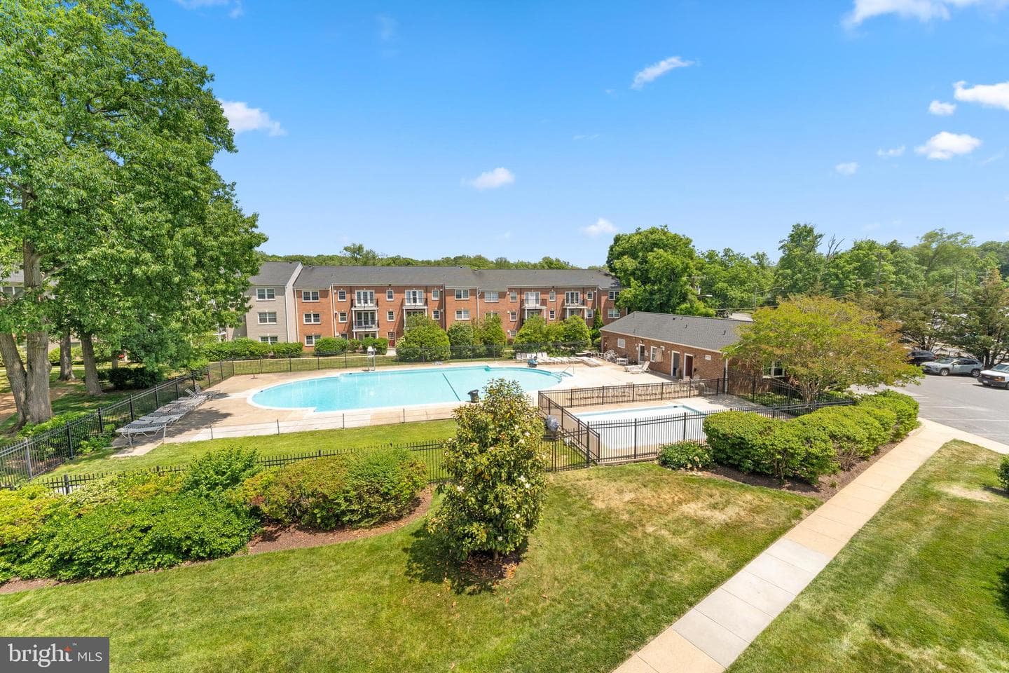 9485 Fairfax Boulevard #303 photo 3