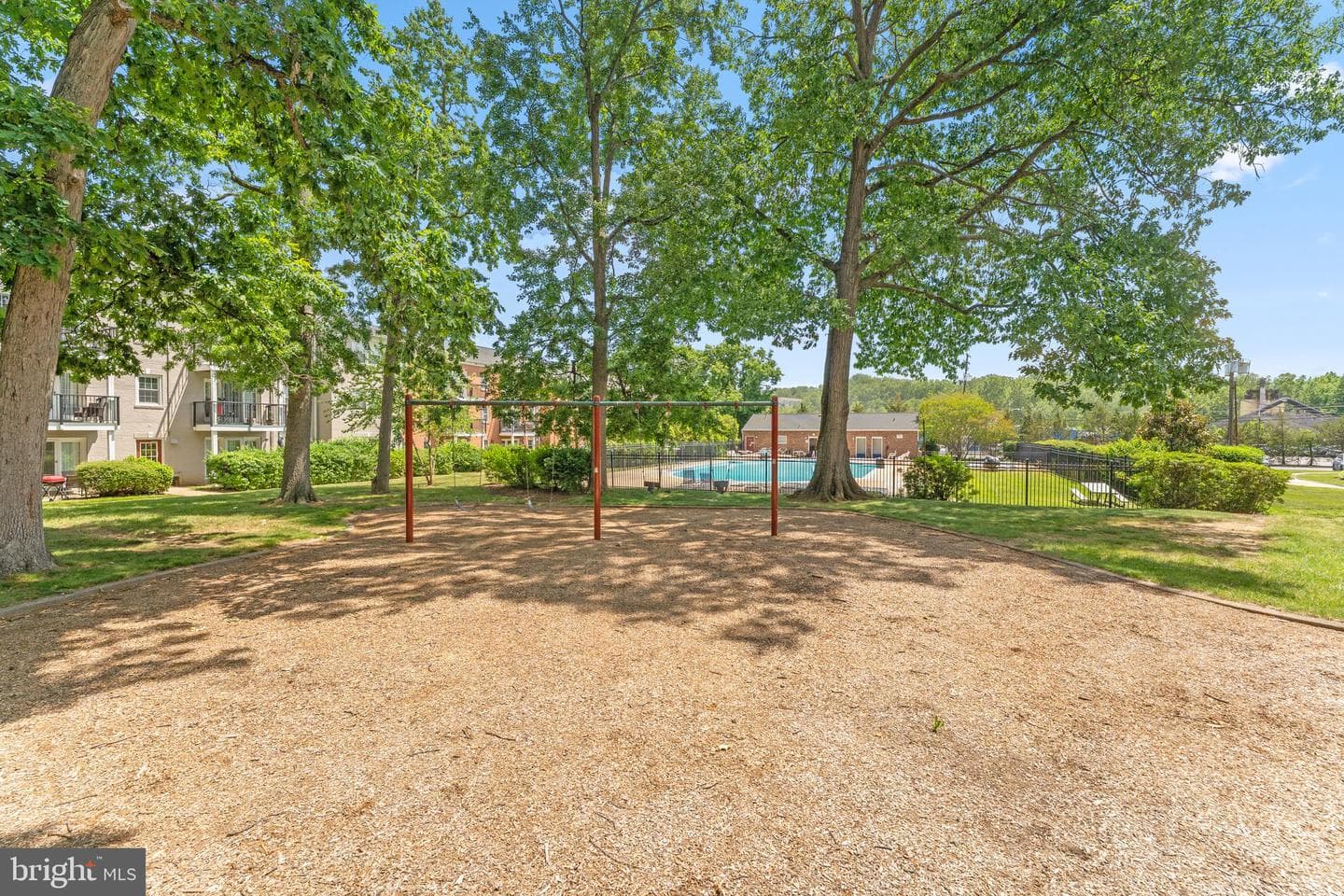9485 Fairfax Boulevard #303 photo 33