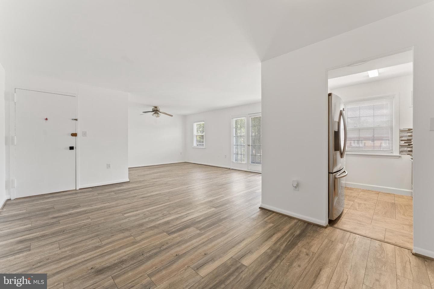 9485 Fairfax Boulevard #303 photo 4