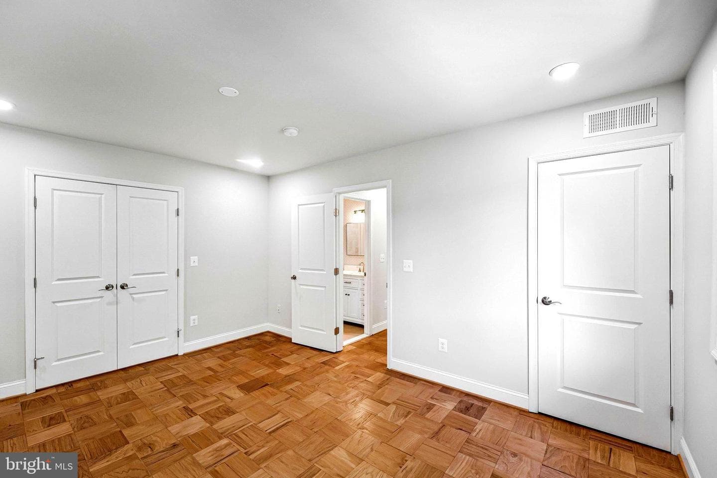 10167 Fair Woods Drive #308 photo 20