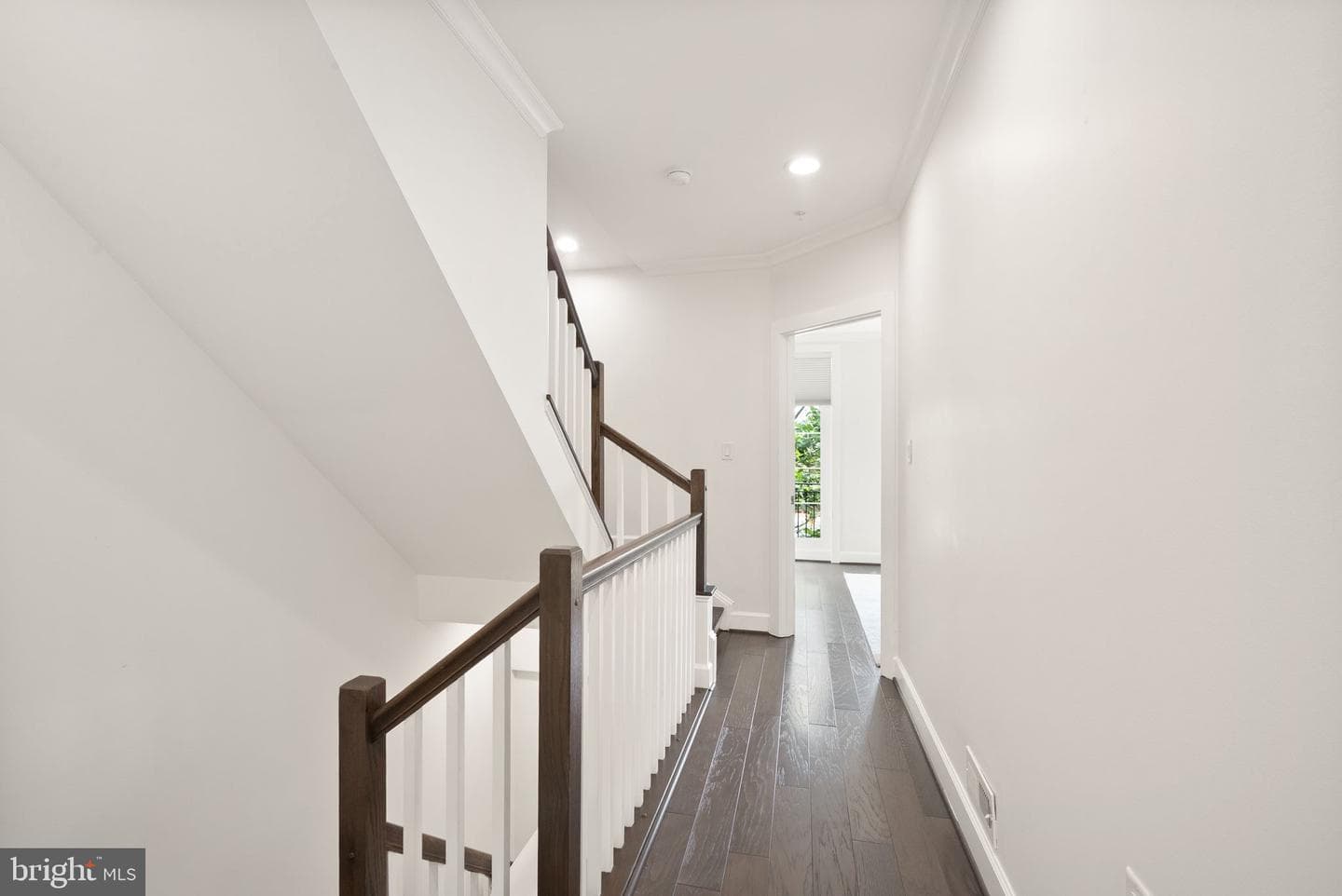 10353 Main Street photo 21