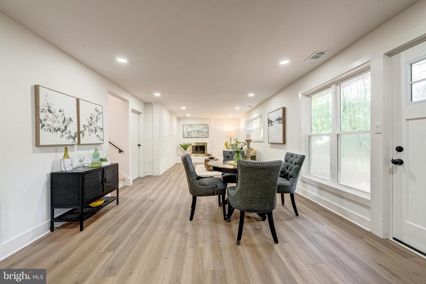 10915 Maple Street photo 14