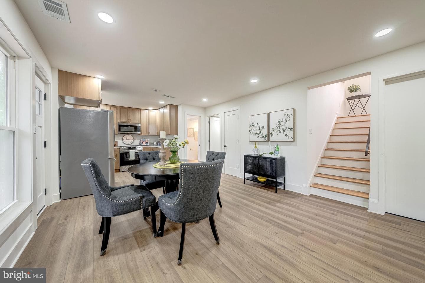 10915 Maple Street photo 15