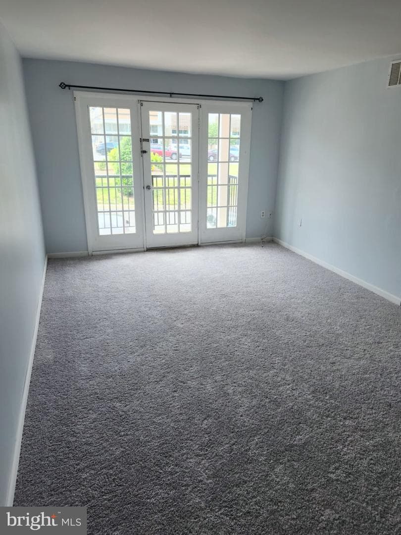 9471 Fairfax Boulevard #201 photo 10