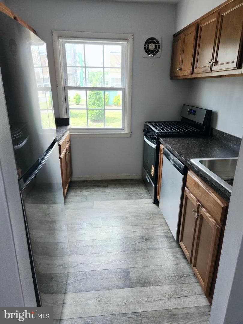 9471 Fairfax Boulevard #201 photo 11