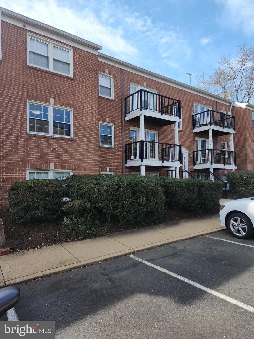 9471 Fairfax Boulevard #201, Fairfax