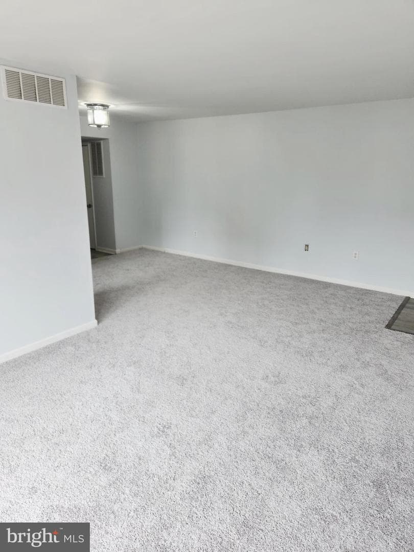 9471 Fairfax Boulevard #201 photo 8